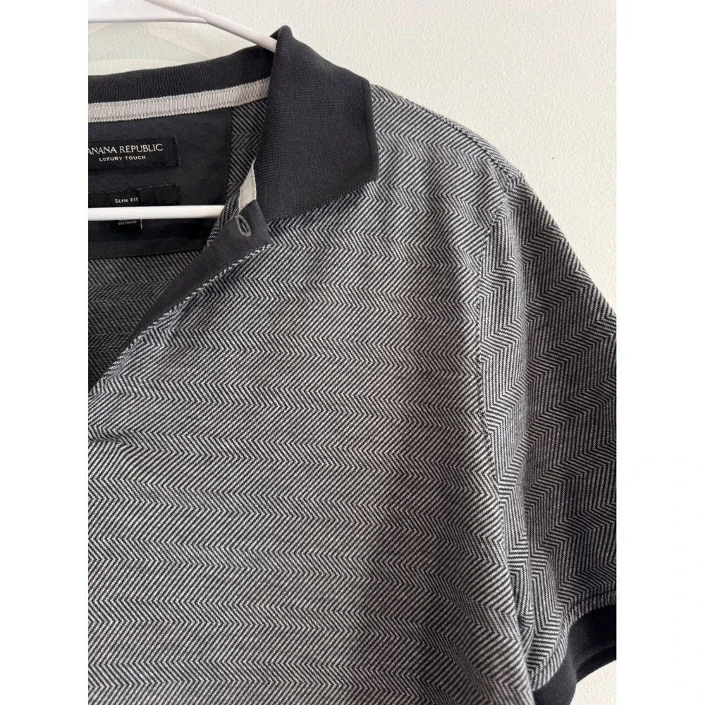 Banana Republic Luxury Touch Polo Mens Medium Grey Herringbone Slim Fit‎